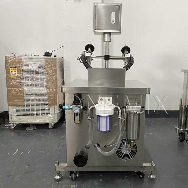 Bottle Air Blowing Machine Double Head For Internal Cleaning