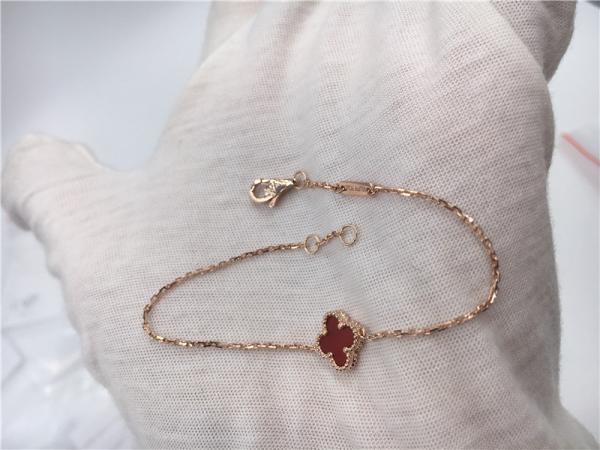 Cornalina doce do estilo do bracelete do ouro de Van Cleef Arpels 18K para a moça