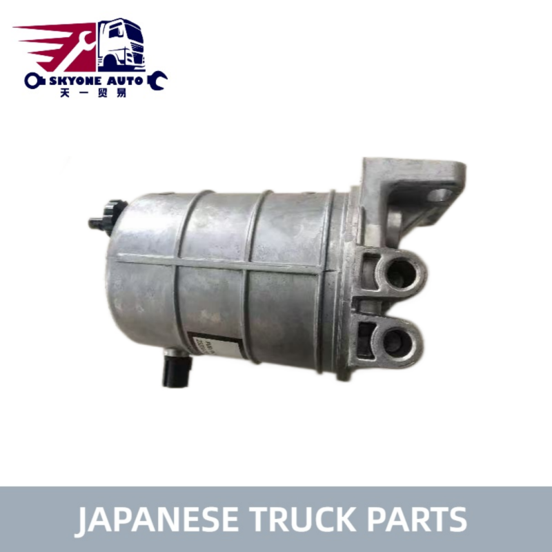 23301-78110  23300-78110 Diesel Fuel Filter Assembly For HINO 300 DUTRO Hino Engine Parts