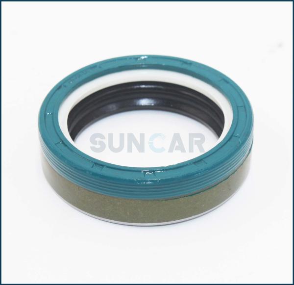 CA0641735 Combi Oil Seal Front Axle Steering Joints For Komatsu Backhoeloader WB142-5 WB146-5 WB156-5 WB91R-5 WB91R-5E0