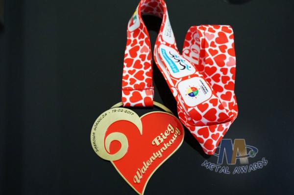 2D Double Side Red Heart Medal Die Cast Craft Medallions Corrosion Resistant