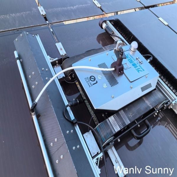 Limpeza de painéis solares de estilo Crawler para grande cobertura