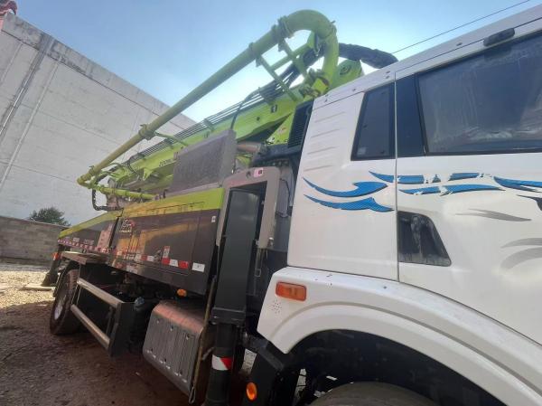 Used JIEFANG Construction Machinery 38m Zoomlion Hydraulic Mounted Concrete Pump Truck for Beton Construction and Ready Mi