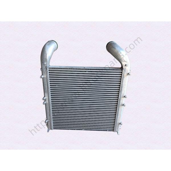 Небольшой интеркулер WG9925530127 для SINOTRUK HOWO A7 SITRAK C7H Части водонагревателей грузовиков