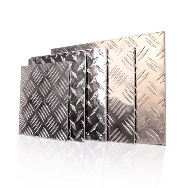 Bending Aluminum Checkered Plate  Surface Sheet Suitable for Flooring and Safety Applications
