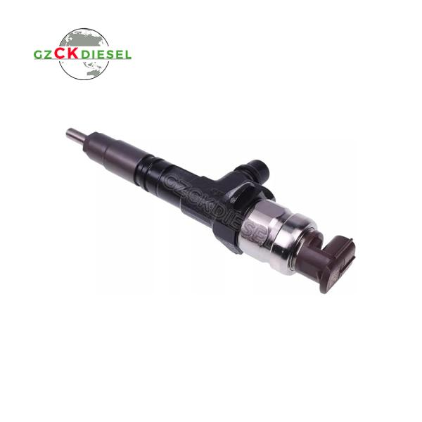 Inyector de tren común 1J705-53052 1J705-53053 295050-1331 Para el motor Kubota V2607-CR-TE4 SB65P SV65PC SSV65