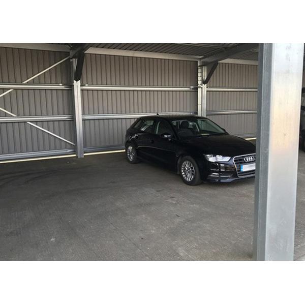 Prefab здания склада 100x60x8 с рифленым стальным настилая крышу листом