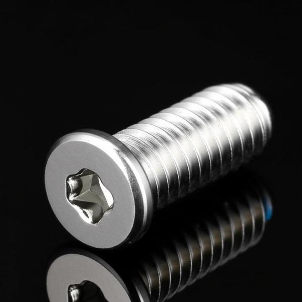 Parafusos de acero inoxidable de patrón M1.0 CD Adhesivo contra aflojamiento