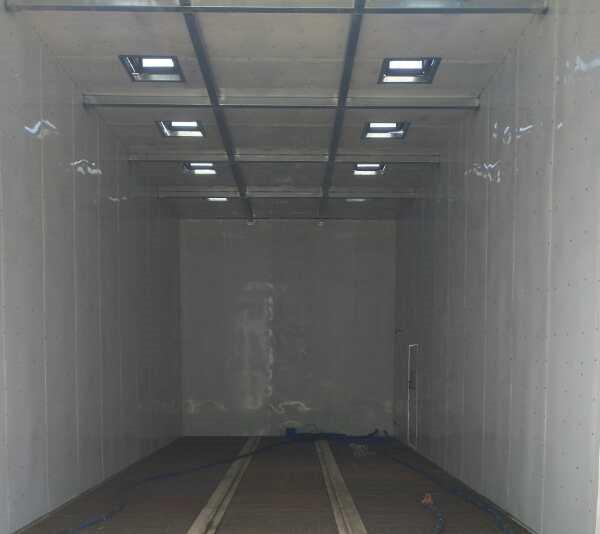 Dustless Abrasive Blast Rooms Auger Recovery System For Heavy Duty Steel Grit / Steel Shot