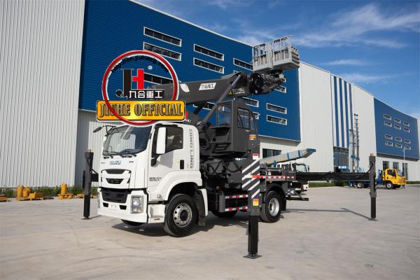 38m Bucket Truck Aerial Working Platform Truck Mounted High-Altitude Operation Truck