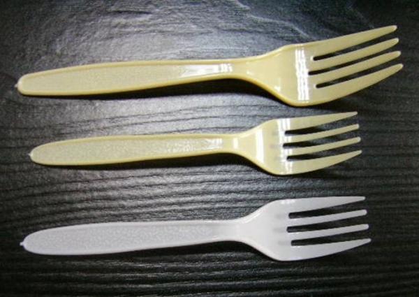 Carton of 1000 disposable party plastic fork  beige or white color with whole sale price