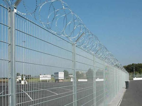 New products sell like hot cakes Stab blade thorn rope anti-theft cage gill net against climb barbed wire, crawl barbed wire