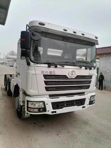 6*4 Sinotruk HOWO Tractor Truck Horsepower 351-450hp Tire Certification ECE
