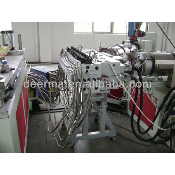 Door Panel Extrusion Line Suitable for 1220-2050mm Product Width and 380V Voltage