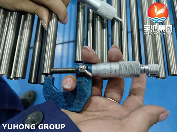 Tubo sem emenda de ASME SB622 Hastelloy C276/UNS N10276 para o processamento químico