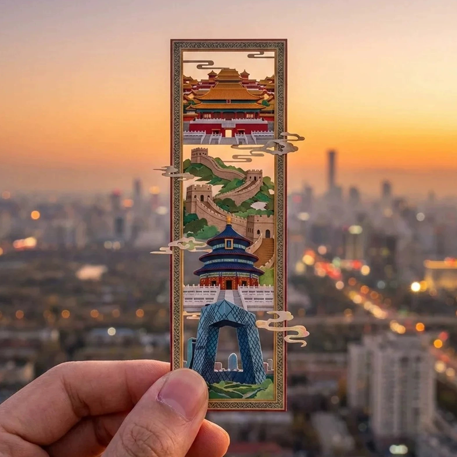Laser Cut Architectural Landmark Paper Greeting Cards With Hollow Hollowed-Out Design