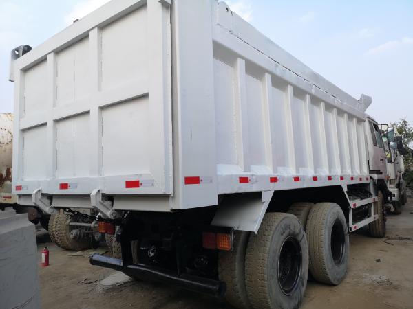 2015 Year Nissan 6x4 Dump Truck Used Condition 251 - 350 Hp Horse Power