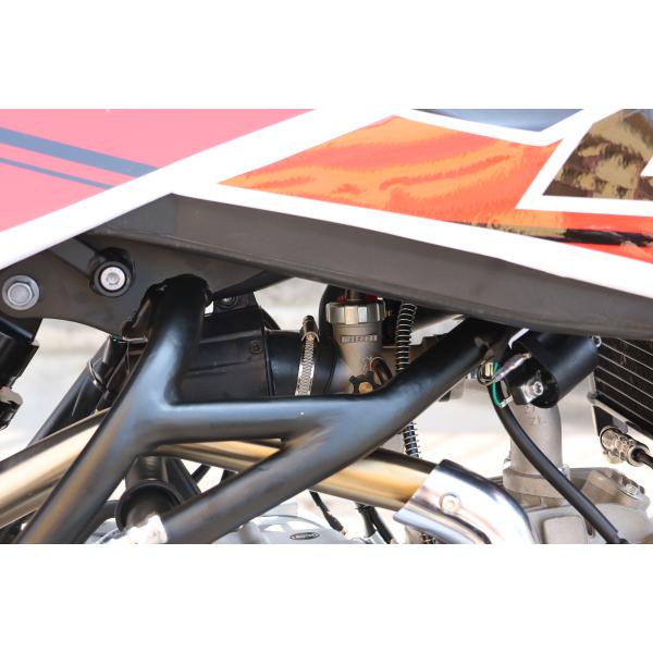 Dirt Bike Dual Sport Мотоцикл топливная вместимость 4-6 двигатель Диссетное торможение 110cc / барабанное торможение