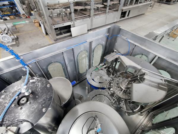 Large Capacity 4000BPH Edible Oil Filling Machine For Bottled Food Oil Production
