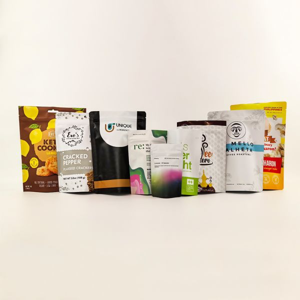 Customized 100pcs 300pcs Low MOQ Zipper Food Packaging Custom Digital Printing Stand up Pouch Bag for Food