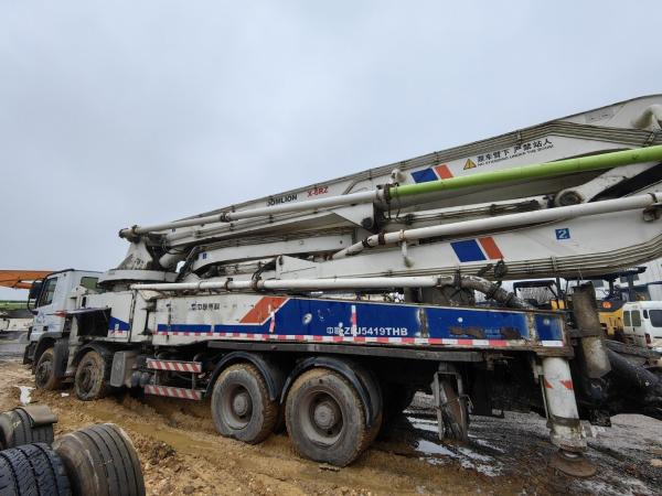 Mercedes Benz châssis béton sec 49m pompe à béton pour béton blanc