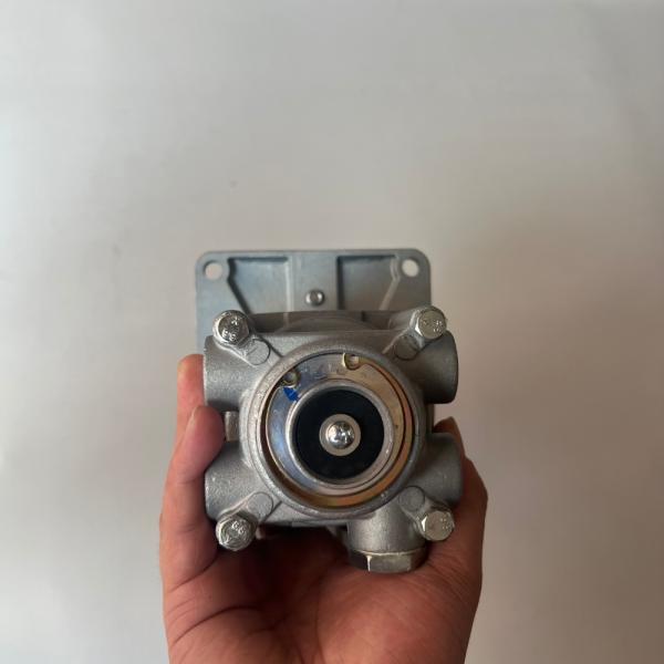 Yutong King Long Bus Air Brake Valve Assembly 3514-00073