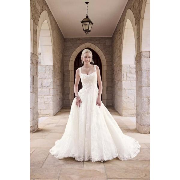 Stunning Sweetheart Neckline Two Straps Cathedral Train Zipper Applique Lace Ivory Tank Ball Gown Bride Wedding Dress
