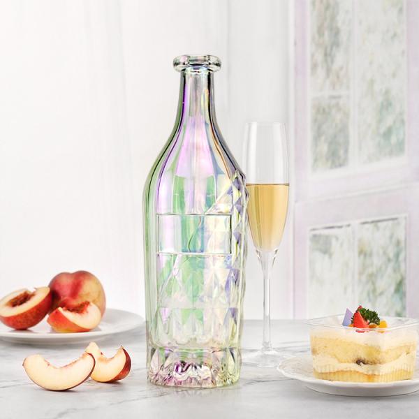 Luxury Diamond-Shaped Wine Bottles 700ml/750ml/1000ml Capacity for Carbonated Drinks