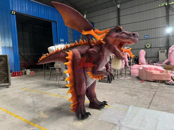 Parcs à thème Expositions Costume de dragon animé réaliste 12 mois de garantie