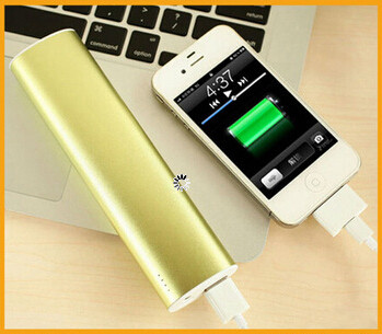 2014 8800mah power bank with aa battery, easy to carry ultra slim power bank