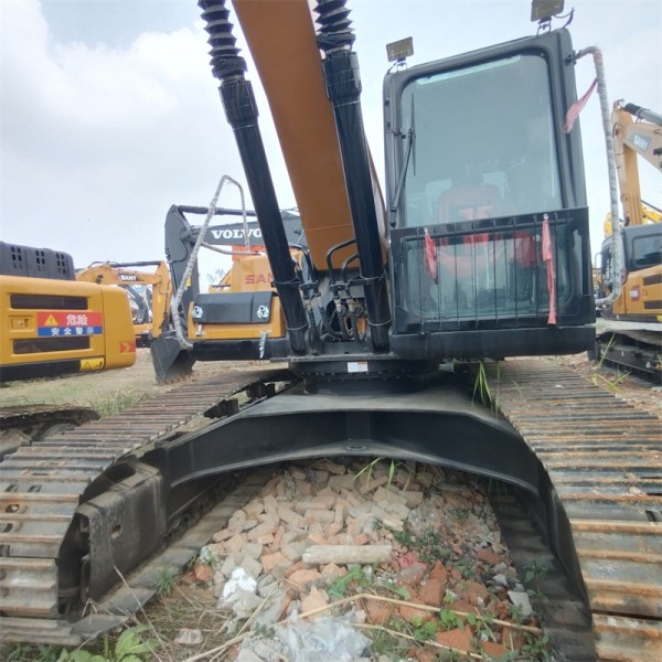 SY235C Hydro Used Sany Excavator Crawler 23 Ton 2100rpm Track Digger