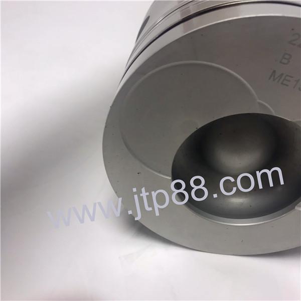 Komatsu 4D95 Diesel Engine Piston For Excavator / Auto Car 6204-31-2121