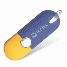 Memoria USB modificada para requisitos particulares AT-001