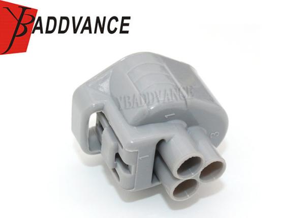 3 Hole Sumitomo Automotive Connectors 6189-0179 For Toyota Headlight 90980-11016