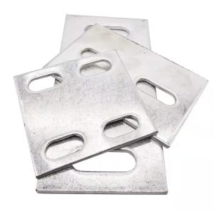 Une plaque de béton personnalisée avec des boutons à tête et une surface zincée