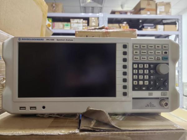 1 GHz Entry Level RF Spectrum Analyzer Rohde & Schwarz R&S FPC1000