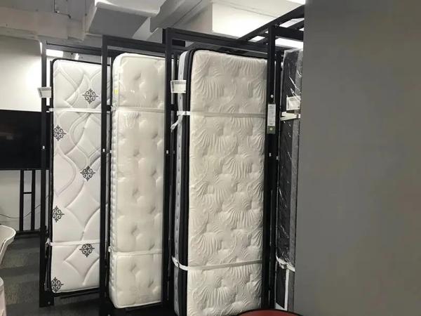 Pulling Out Metal Wire Display Racks 250mm Large Mattress Display Stand