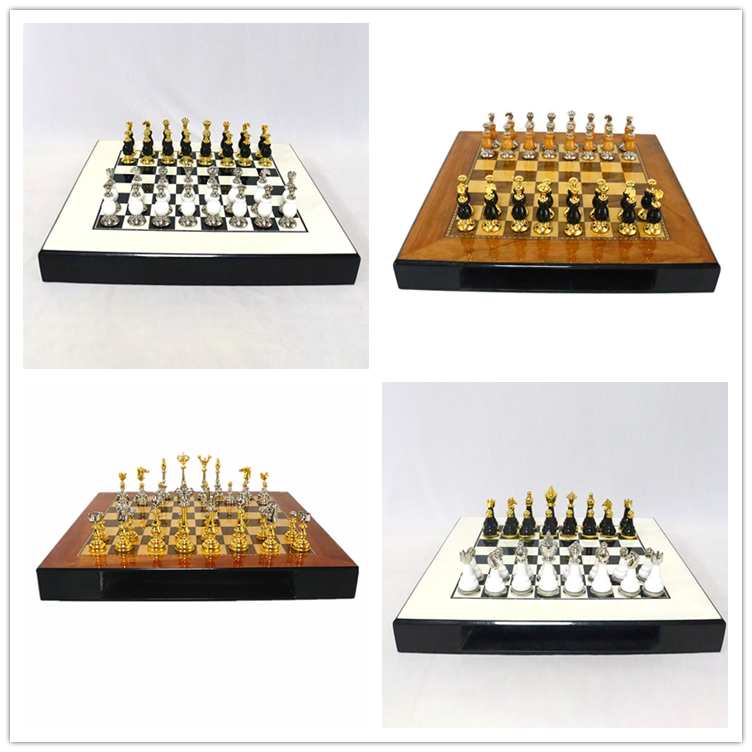 Portable 40*40*3.5cm Zinc Alloy Metal Chessboard Chess Set for Travel and Home