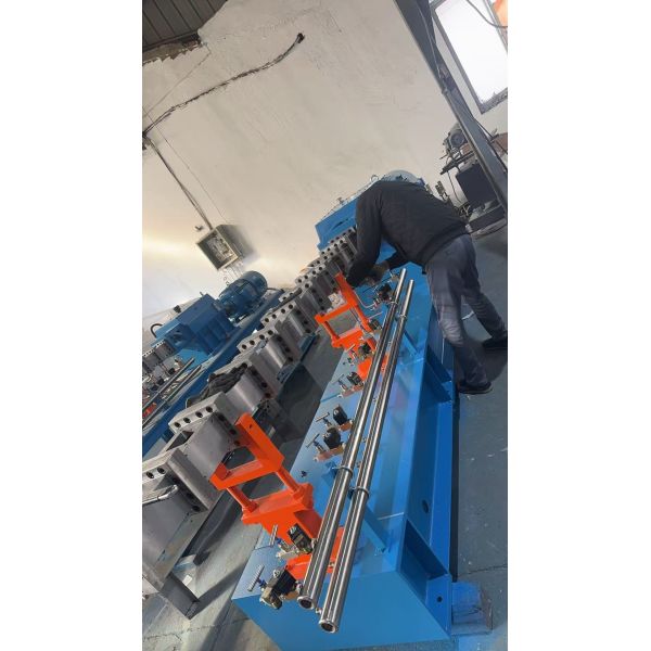 China Manufacturer Modular Twin Screw Compounding Machine, Matching Air Cooling Strand Pelletizer, Bulk Order Competitive Price