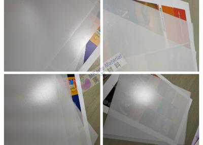 Folha plástica do núcleo do PC material de alta temperatura do cartão do PVC da resistência