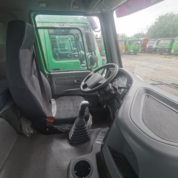 400-600L Fuel Tank Transportation Van with After-sales Service and 11.6mX2.55mX3.96m Size
