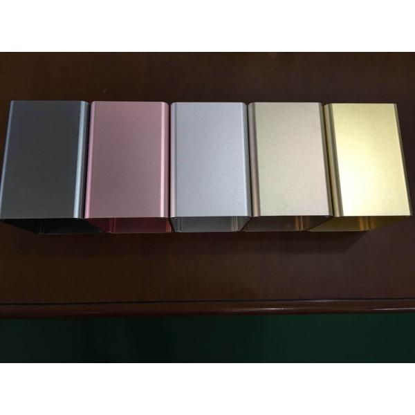 КНК подвергая изготовленное на заказ алюминиевое штранг-прессование механической обработке, точность крепко анодировал алюминиевые части