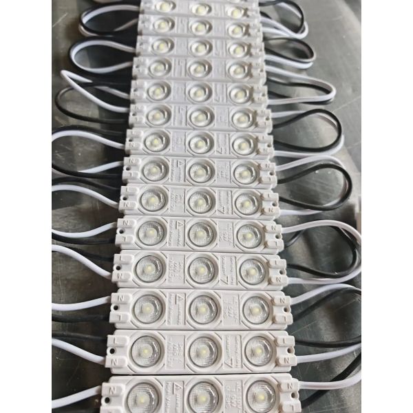 Module LED de bienvenue à haute luminosité 5050 RVB Module LED couleur de rêve Étanche IP67 12V Module LED de signalisation Module LED Samsung