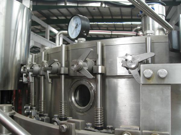 6000 BPH Capacity Carbonated Drinks Filling Machine Coca Cola Filling Machine