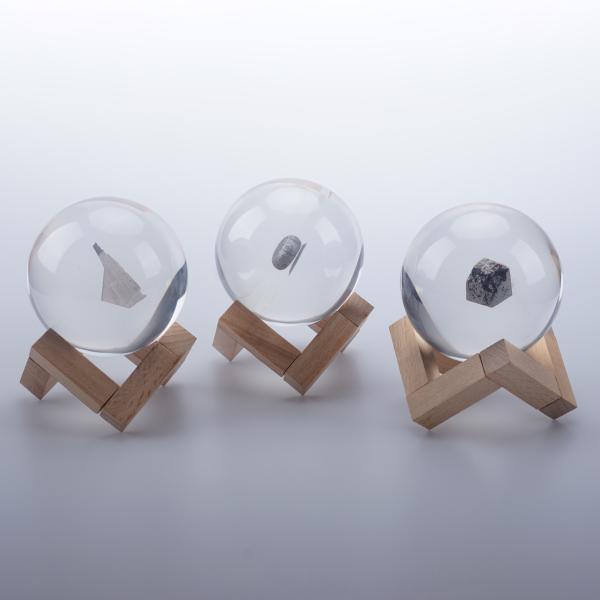 Resin Craftwork Meteorite Gift Space Ball Giftware 80mm Clear Crystal Sphere