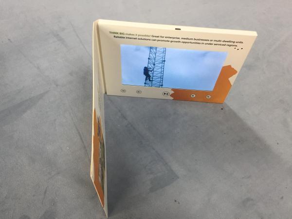 VIF Quality Lcd Video Brochure Man 7 inch IPS Advertising Video Presentation Video Catalog