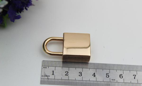 Handbag hardware wholesale light gold zinc alloy metal decorative lock and key