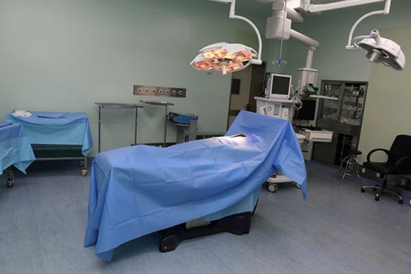 Operating Rooms Sterile Disposable Patient Drapes Medical Sheets For Surgery
