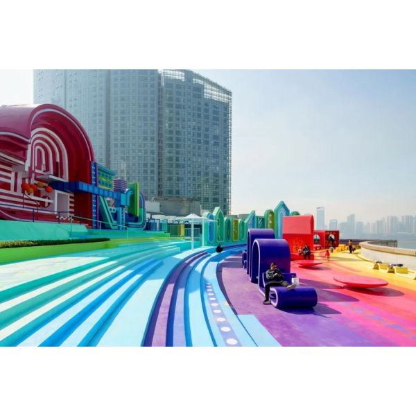 Rainbow-Themed Interactive Stainless Steel Sculpture - Customized Urban Art Installation for Public Spaces
