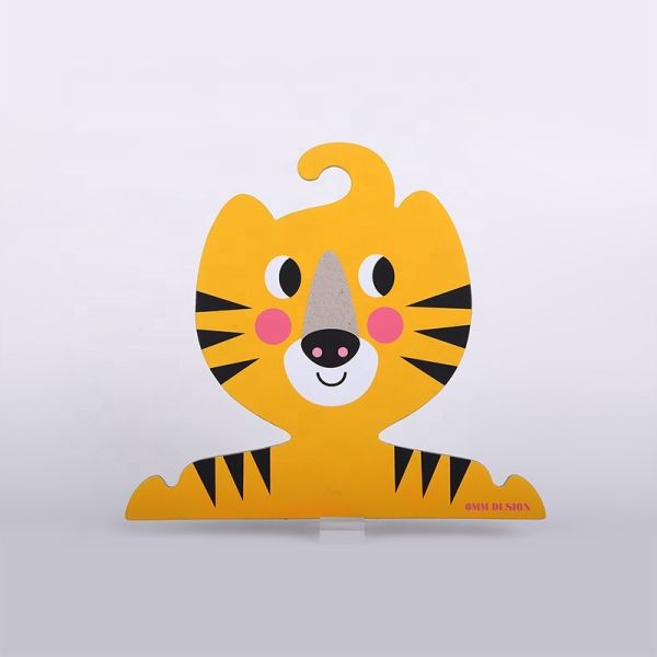 Custom Cardboard Pet Hangers Adjustable Style Dog Cardboard Hanger ROSH Certified